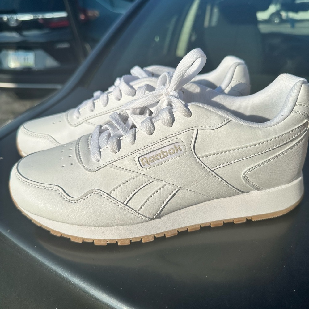 Reebok Women’s White and Tan Sneakers
